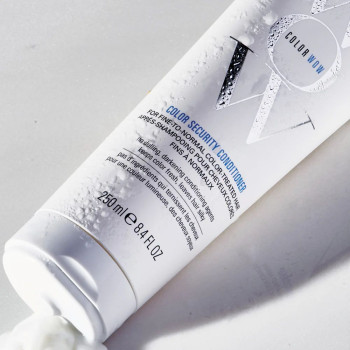 Color Security Conditioner - легкий кондиционер для нормальных волос