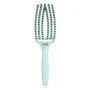 Fingerbrush Care Iconic Boar&Nylon Mint M – curved ionic brush