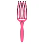 Fingerbrush Care Iconic Boar&Nylon Hot Pink M – curved ionic brush