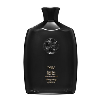 SIGNATURE SHAMPOO – ikdienas mitrinošs šampūns visiem matu tipiem